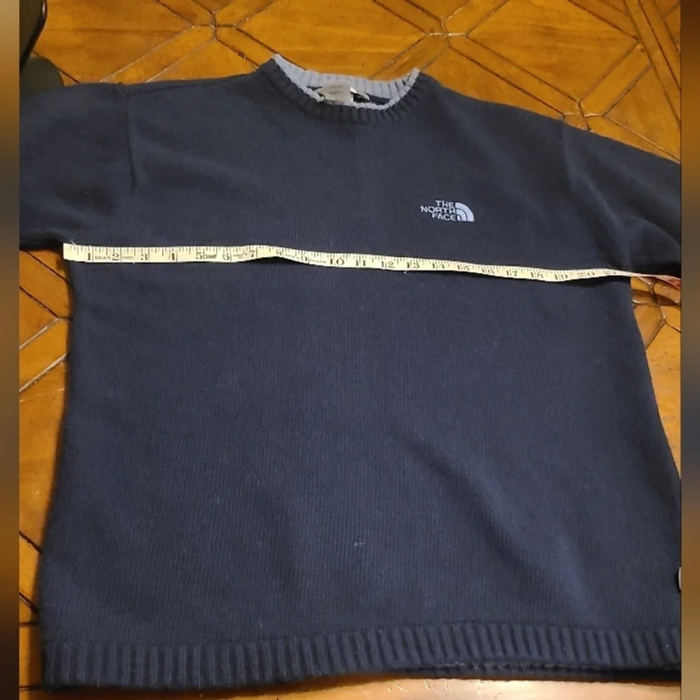 Northface mens M/M navy blue and gray. Lambs wool A5 series.vint(#1487)